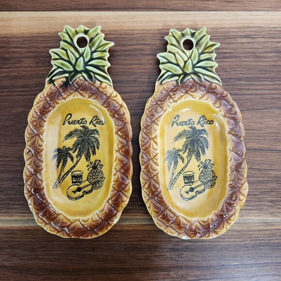 Vintage Puerto Rico Pineapple Shape Souvenir Ashtray Decor Trinket Dish Set of 2 - Picture 1 of 7
